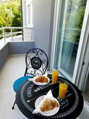 Orchid SeaView Apartment